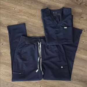 FIG Scrub Set SIZE M